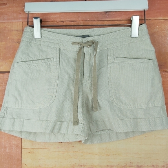 🍄3/50$🍄 NORTH FACE shorts size 4 - Picture 6 of 9